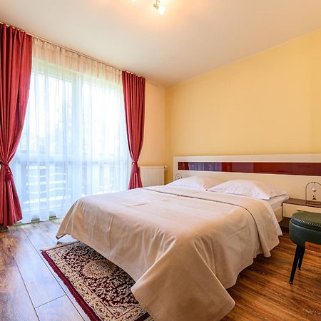 Casa Ramino Hotel Buşteni Buitenkant foto