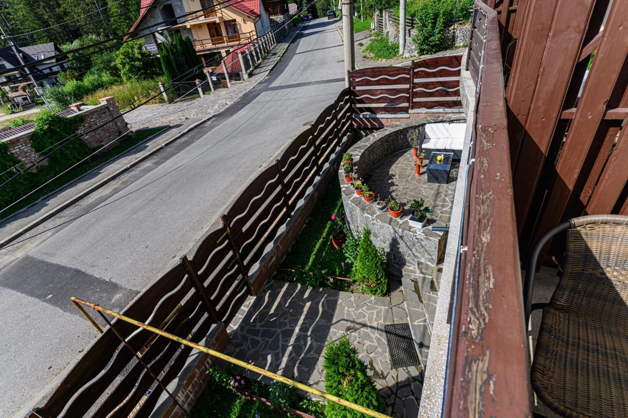 Casa Ramino Hotel Buşteni Buitenkant foto