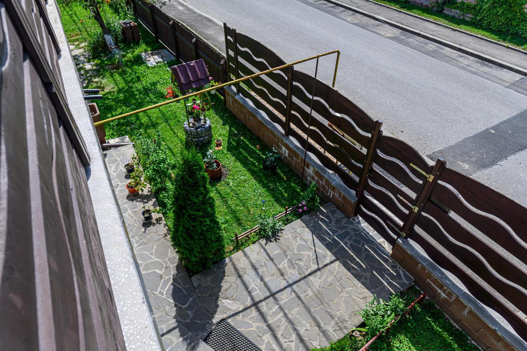 Casa Ramino Hotel Buşteni Buitenkant foto