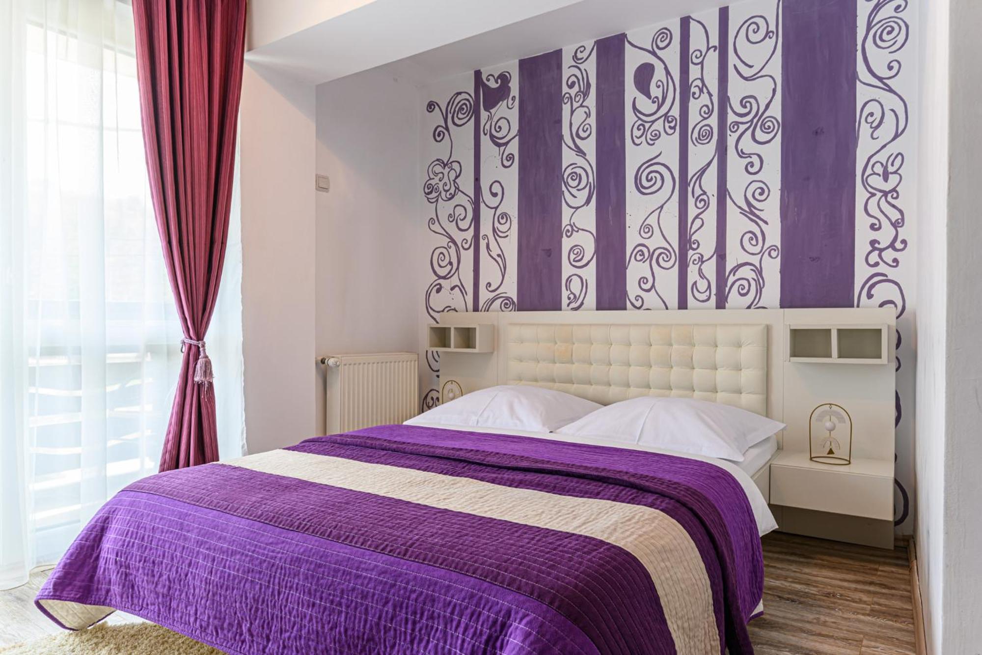 Casa Ramino Hotel Buşteni Buitenkant foto