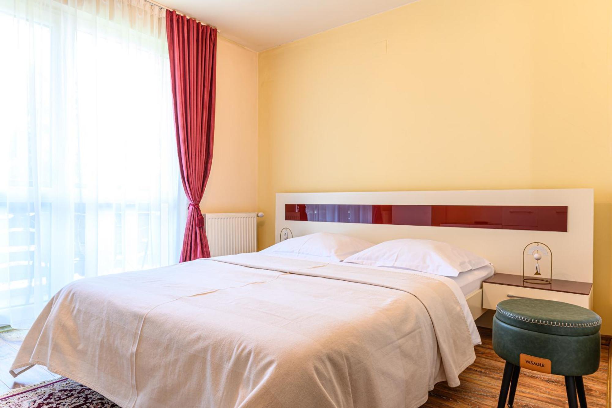 Casa Ramino Hotel Buşteni Buitenkant foto